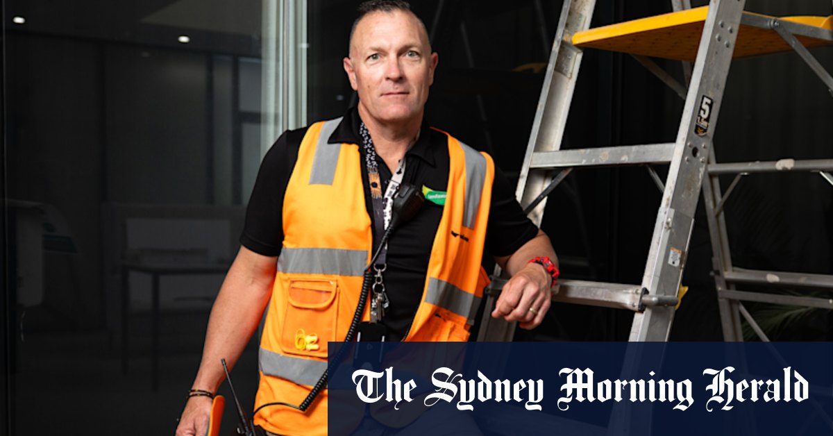 This simple addition to men’s toilets would help over 2.4 million Aussies