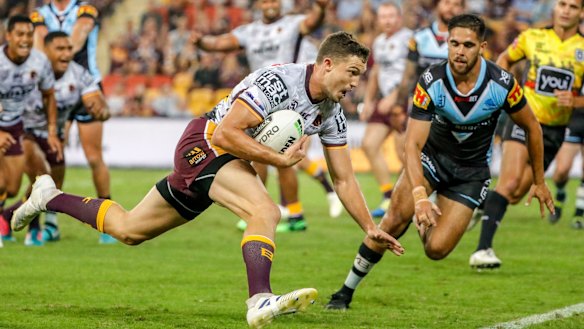 Best showing of season: Corey Oates crosses during the Brisbane rampage.