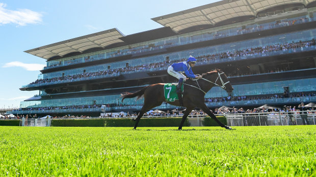 Winx sails to victory in the front of the Queen Elizabeth  grandstand 