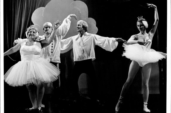 Performing on The Paul Hogan Show in 1977.  From left, Beryl Cheers, John Cornell, Paul Hogan and Delvene Delaney.