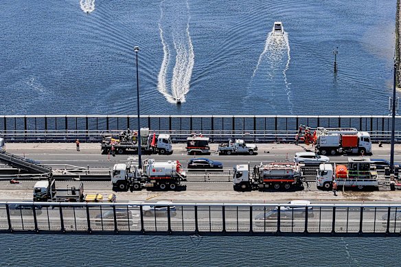 Drivers experienced delays of more than an hour on the West Gate Bridge on Saturday following lane closures due to road works.