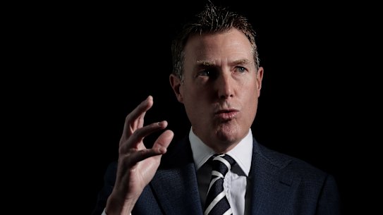 Christian Porter says he is close to reaching agreement with Centre Alliance over his union-busting bill. 