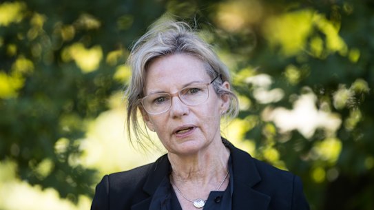 Professor Rhonda Stuart