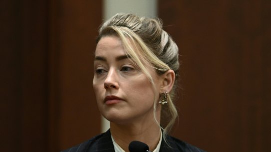 Actor Amber Heard testifies in the courtroom on Tuesday.