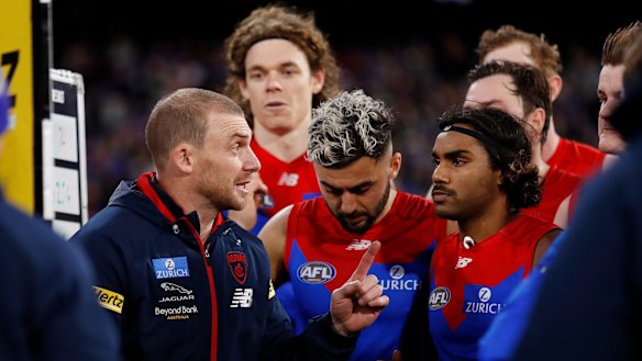 Melbourne coach Simon Goodwin addresses his players during the Queen’s Birthday clash with Collingwood.