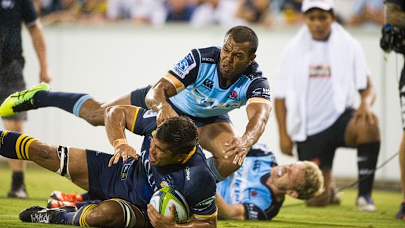 Beale started the 2016 season in the NSW No.10 jersey, with mixed results. 