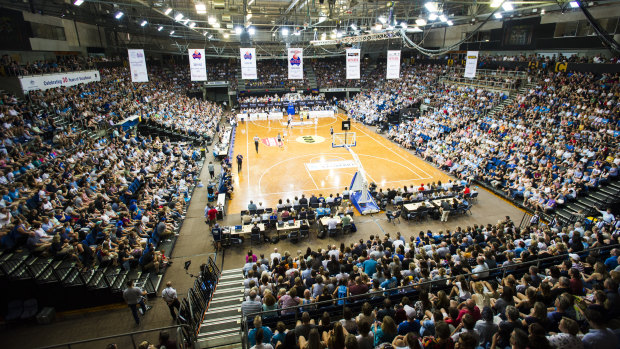 There were 4817 in the house at a sold-out AIS Arena.  

