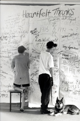 Students jot down last messages before the closure of Fitzroy Secondary College in 1992