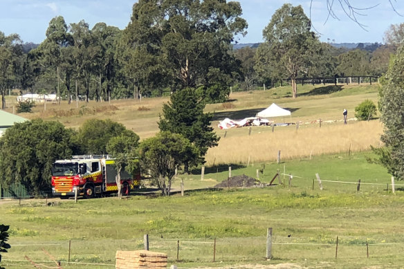 A solo pilot has died after crashing his home-built amphibious light plane into a backyard in the NSW Hunter region. 