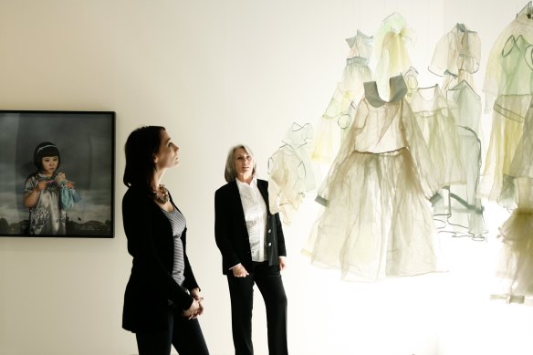Paris and Judith Neilson at the White Rabbit Gallery in 2009.