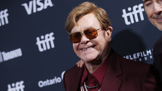 Elton John lost sight in his right eye following a severe eye infection.