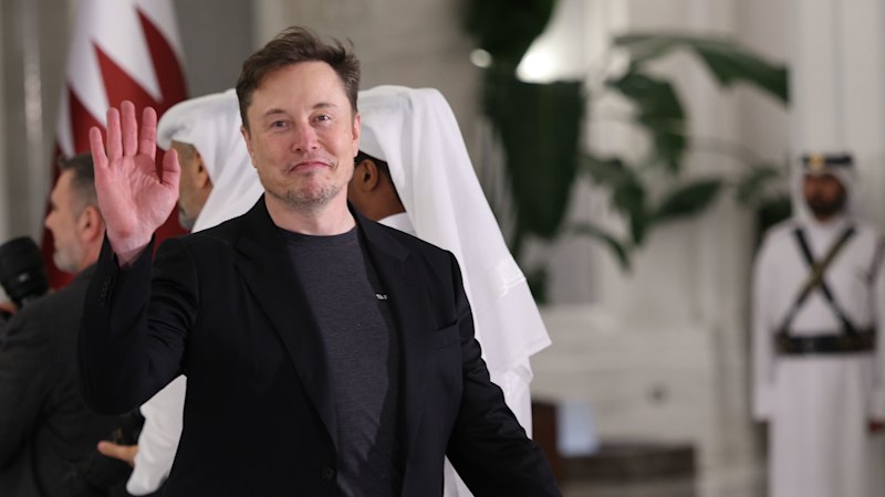 How Elon Musk’s Starlink enables a multibillion-dollar online scam industry
