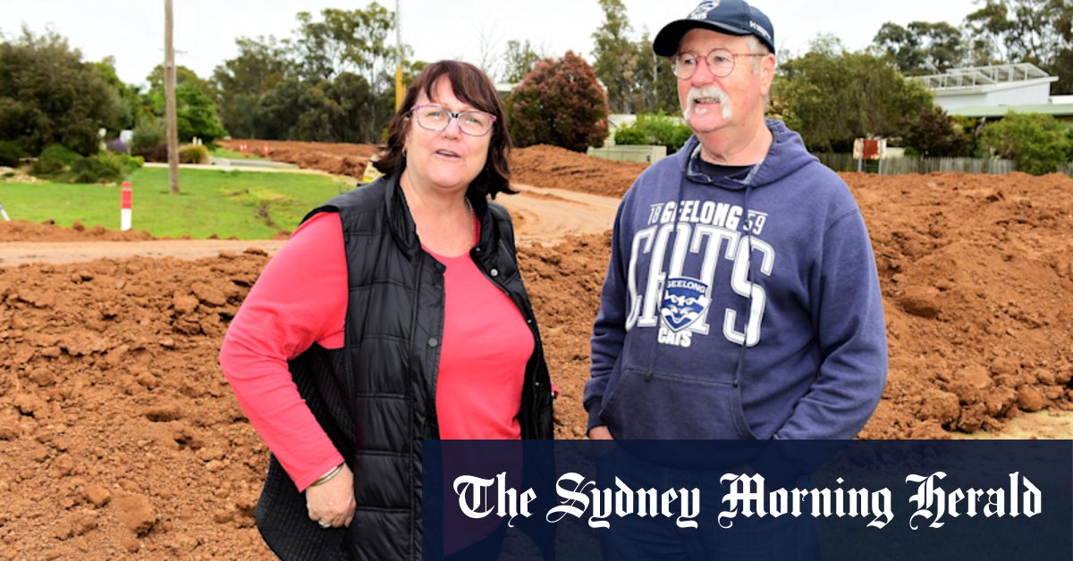 Victoria floods: Cordon blue kicking off in Echuca with flood wall set to divide a town - Vimarsana News