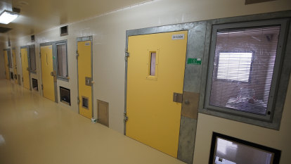 Queensland needs more prisons to improve safety: union