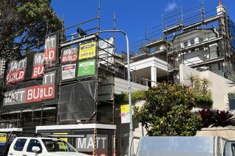 Media heir Ryan Stokes and his wife Claire won’t be in by Christmas judging by works at their multimillion-dollar Darling Point mansion.