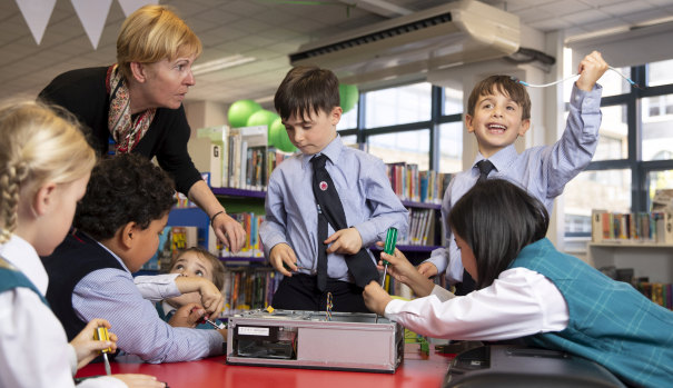 Boys and girls in year one at Kincoppal-Rose Bay School of the Sacred Heart (KRB) during a science lesson