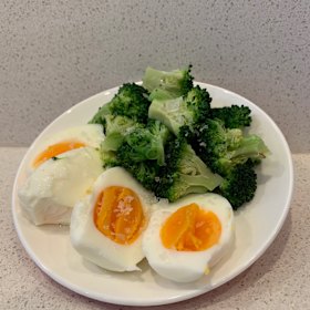 Your correspondent's pitiable lunch.