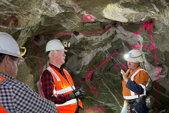 Aguia Resources executive chairman Warwick Grigor (centre) inspects the existing underground workings at the company’s Santa Barbara gold mine in Colombia.