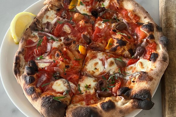 Neapolitan-style pizza at Signor Vertelli in Armidale.