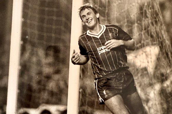Kapadia’s documentary uses archival footage, including highlights from Dalgliesh’s playing career.