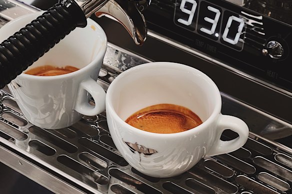 Manta Ray is a roastery and coffee bar in Nunawading.