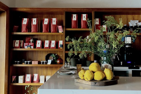 The front counter at Fiume.