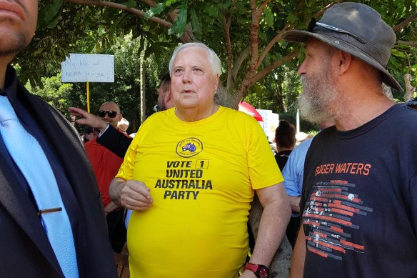Clive Palmer at a Brisbane anti-vaccination mandate rally last year.