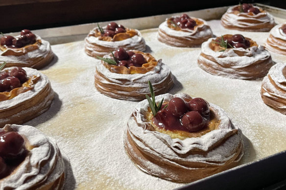 Austro pastries featuring sour cherries in sweet cheese.