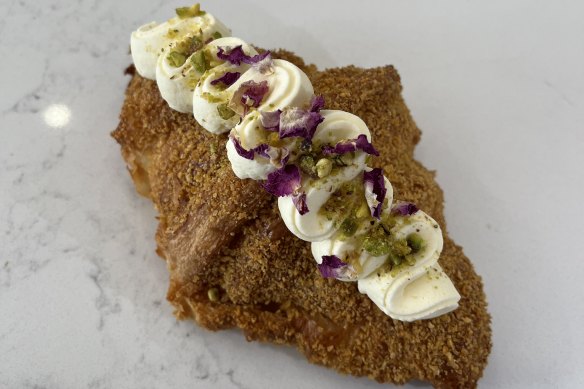 Creme de la Creme Patisserie’s knafeh croissant riffs on the sweet, cheesy Middle Eastern dessert.