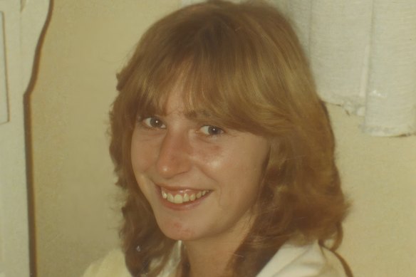 Police are seeking information a<em></em>bout the murder of 25-year-old Michele Brown in Frankston in 1992.