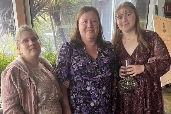 Sharon Grocott (middle), with her daughters Amber (left) and Gemma (right).
