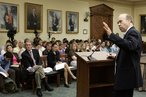 James Hansen gives a briefing on Capitol Hill in 2008, 20 years after he first warned  that global warming had begun.