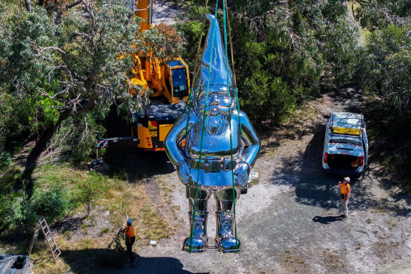 Gregor Kregar’s nine-metre-high sculpture, known variously as Reflective Lullaby, the Chrome Gnome and Frankie, has now been moved to McClelland Sculpture Park and Gallery in Frankston.