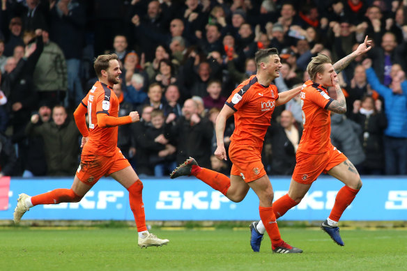 Socceroo Jason Cummings (right) during his loan stint with Luton Town in 2019.