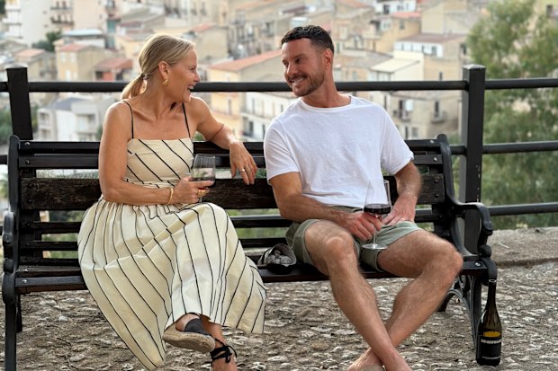 Darren Palmer and Shaynna Blaze on site for 1 Euro House.