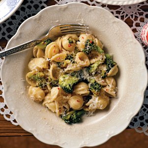 Pasta with broccoli has a deliciousness that sneaks up on you.