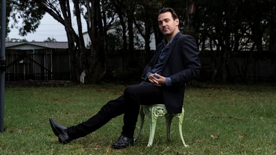 Ewen Leslie at his current base in Culburra Beach, on the NSW South Coast. “When he does get that role that makes him a household name in America, it will be because they wanted him,” says his friend, performer Tim Minchin.
