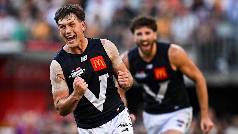 Report Explores Zak Butters' Potential Influence on Bulldogs Coaching