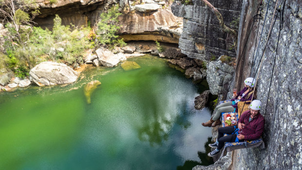 A cliffnic – the ultimate romantic lunch for the adventurous.