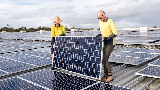 Rooftop solar continues to grow and is forecast to generate 25 per cent of energy consumed by 2040. But new policies, infrastructure and power metering are needed.