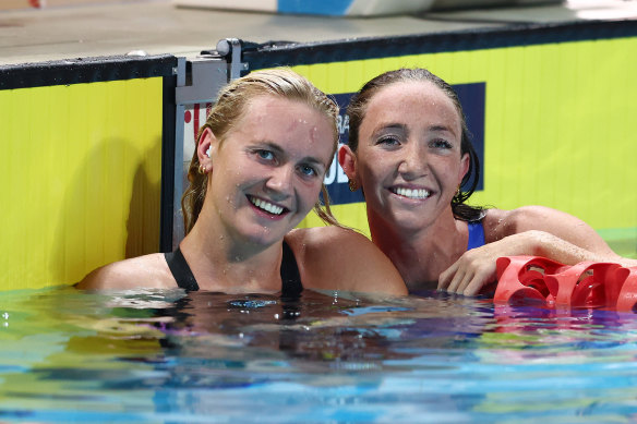 Ariarne Titmus and Lani Pallister after their 400m freestyle final at the Australian Open Championships. 