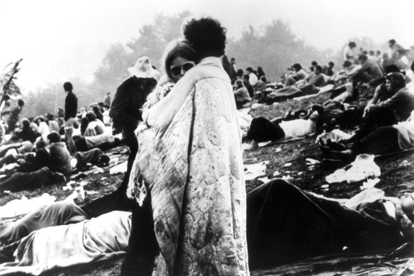 A couple hugs during Woodstock. 