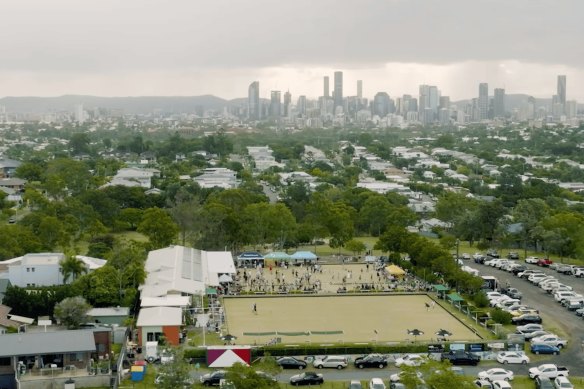 View from Camp Hill Bowls Club of Brisbane’s CBD. 