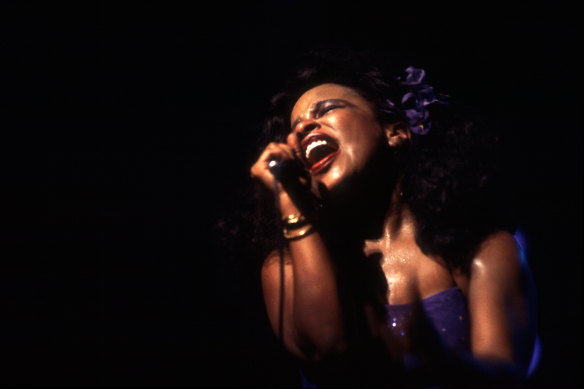 Chaka Khan performing in Chicago in 1980, two years after the release of her hit “I’m Every Woman”.