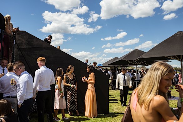 A breather between races at the 2026 Caulfield Cup.