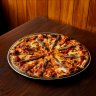 Leonardo’s Pizza Palace sticks to the pizza script.
