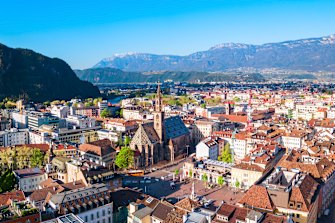 Bolzano “fuses Austrian food, wines, language and sensible opening hours with Italian brio”.