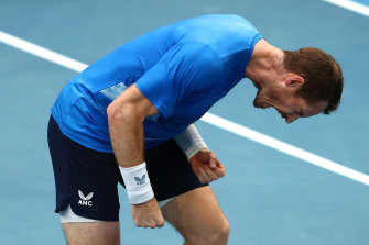 Andy Murray roars after defeating Nikoloz Basilashvili. 