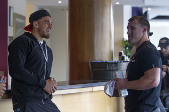 Sonny Bill Williams and Paul Gallen chat at Acer Arena in 2015.