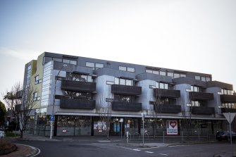 Residents at a Newport apartment complex, in Melbourne’s south-west, are being tested after a traffic controller visited their building during his infectious period.